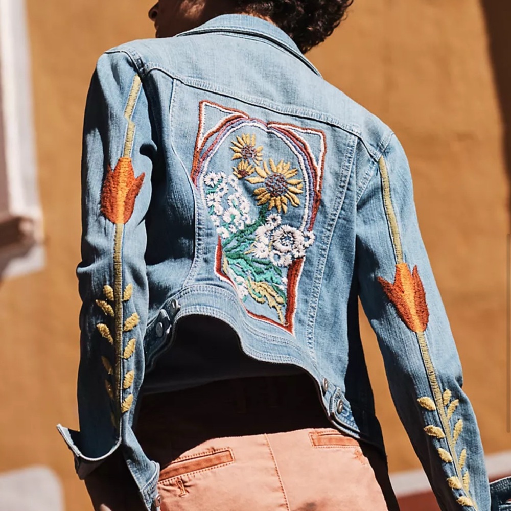 Pilcro Anthropologie Embroidered Denim Jean Jacket Sz S Sun Flowers Hippie Boho